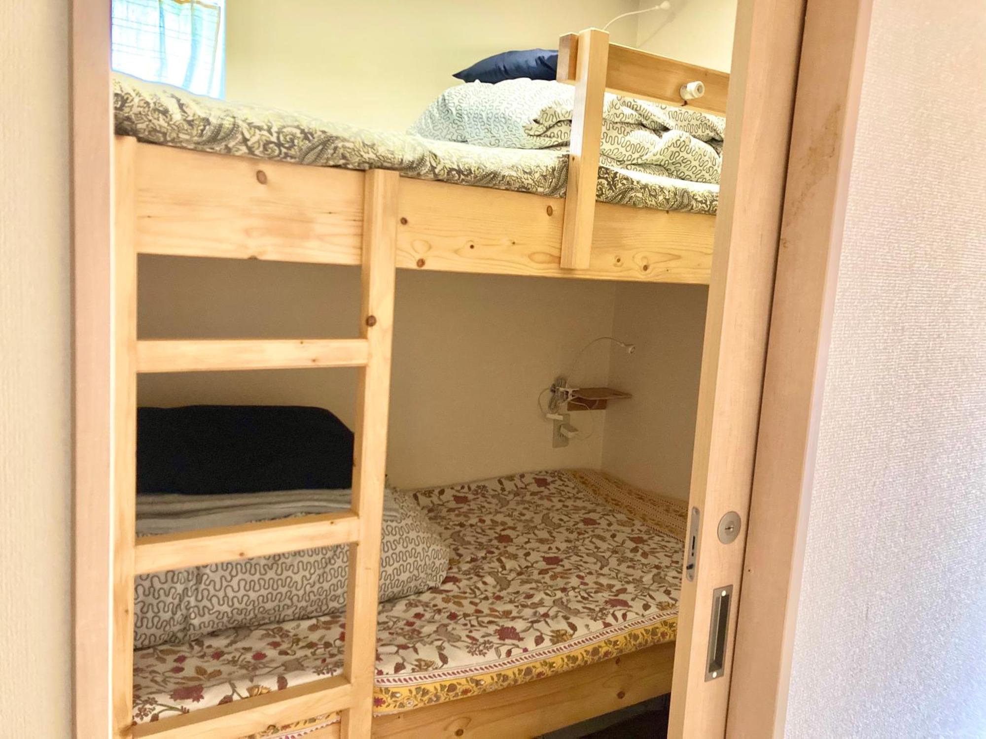 Santana Guest House Kyoto Bagian luar foto